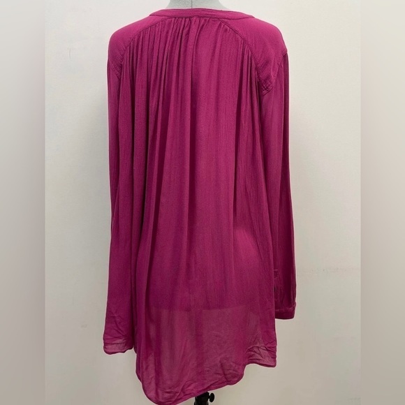 FREE PEOPLE lightweight, flowy top 💞 - Picture 2 of 2